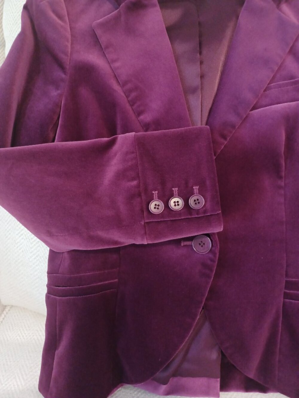THEORY Velvet Fitted Blazer Size 2 NWOT - Picture 3 of 6